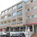 Daire A Proche Etang Et Thermes Avec Loggia Et Animaux Admis - Fr-1-503-89 *