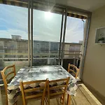 Daire A Proche Etang Et Thermes Avec Loggia Et Animaux Admis - Fr-1-503-89