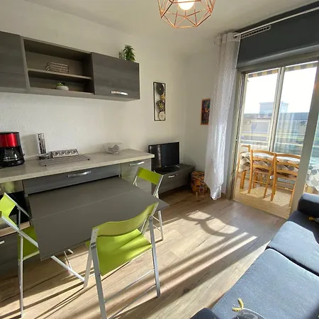 A Proche Etang Et Thermes Avec Loggia Et Animaux Admis - Fr-1-503-89 بالاروك ليه بان